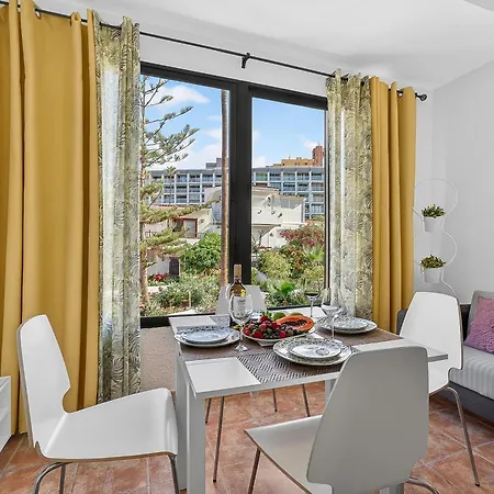 Near The Ocean And Sun Terrace Daire *