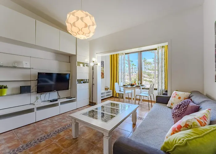 Daire Near The Ocean And Sun Terrace *